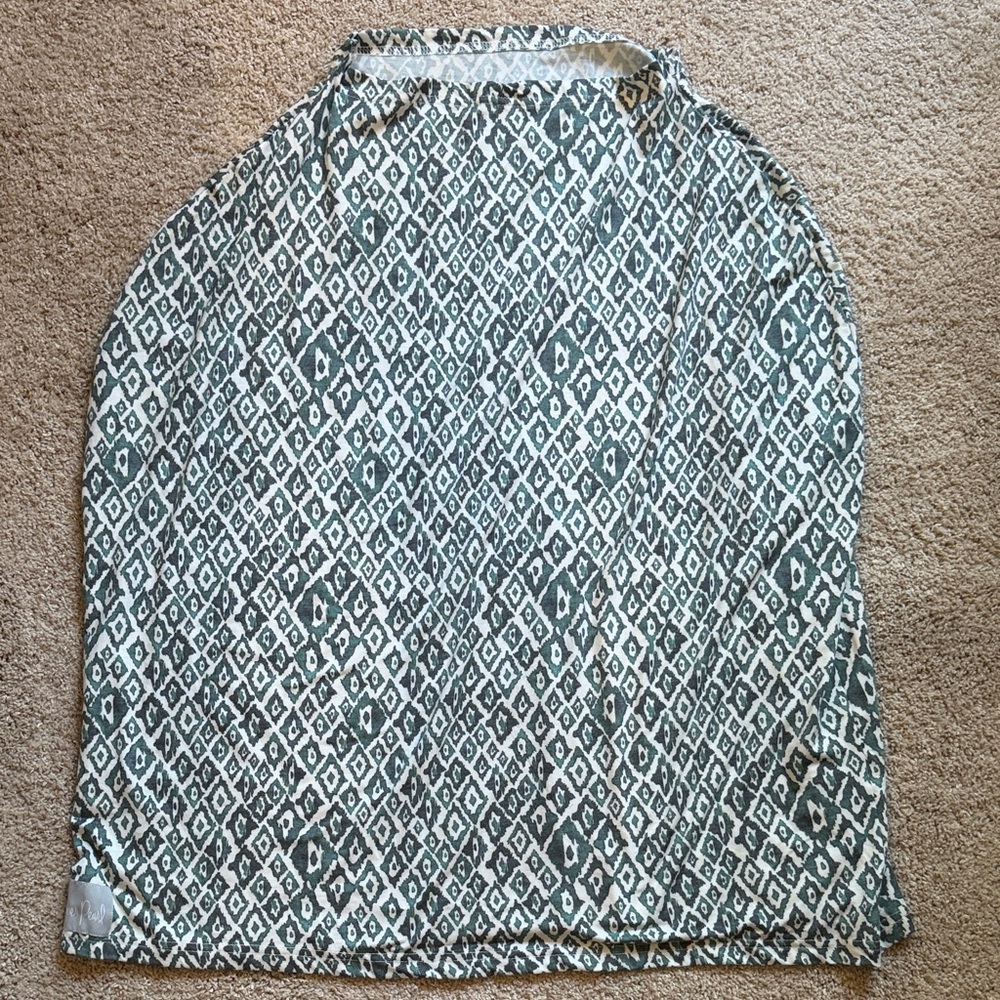 Copper Pearl Nursing Cover. never used